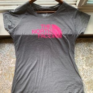 Cute North Face shirt!
